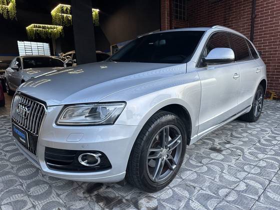 AUDI Q5 2.0 TFSI AMBIENTE 16V 225CV GASOLINA 4P AUTOMÁTICO AUDI Q5 2.0 TFSI AMBIENTE 16V 225CV GASOLINA 4P AUTOMÁTICO
